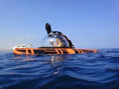 C Explorer 5 World s First Subsea Limo